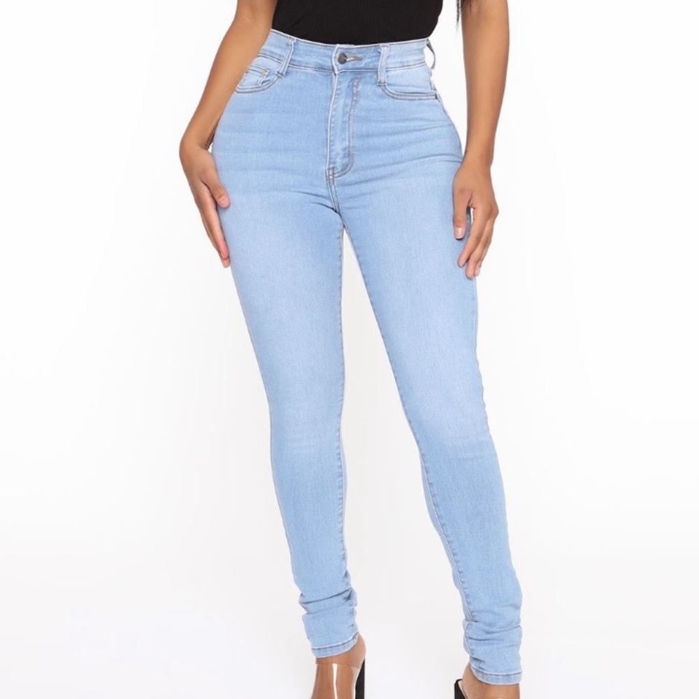 High waisted skinny jeans